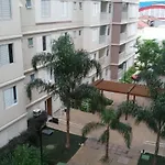 Lindo apartamento a passos do Expo Center Norte